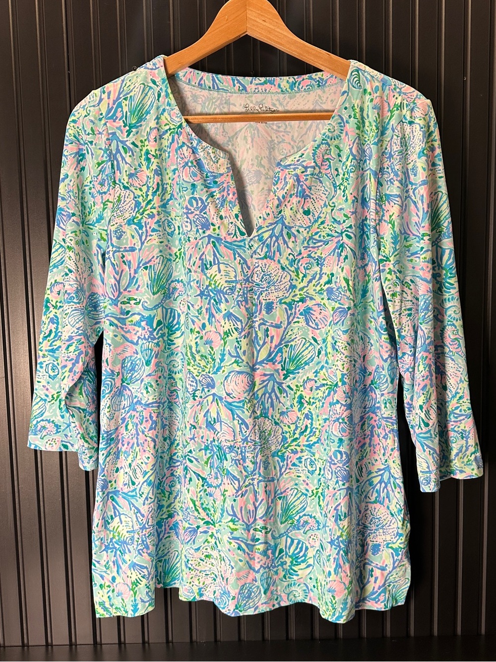Lilly Pulitzer Soleil It On Me Surf Blue and Pink Mixed-Print Tunic - Picture 1 of 11